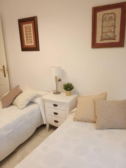 Apartment Cozy Penthouse Center, Car Park Included-caspal *
